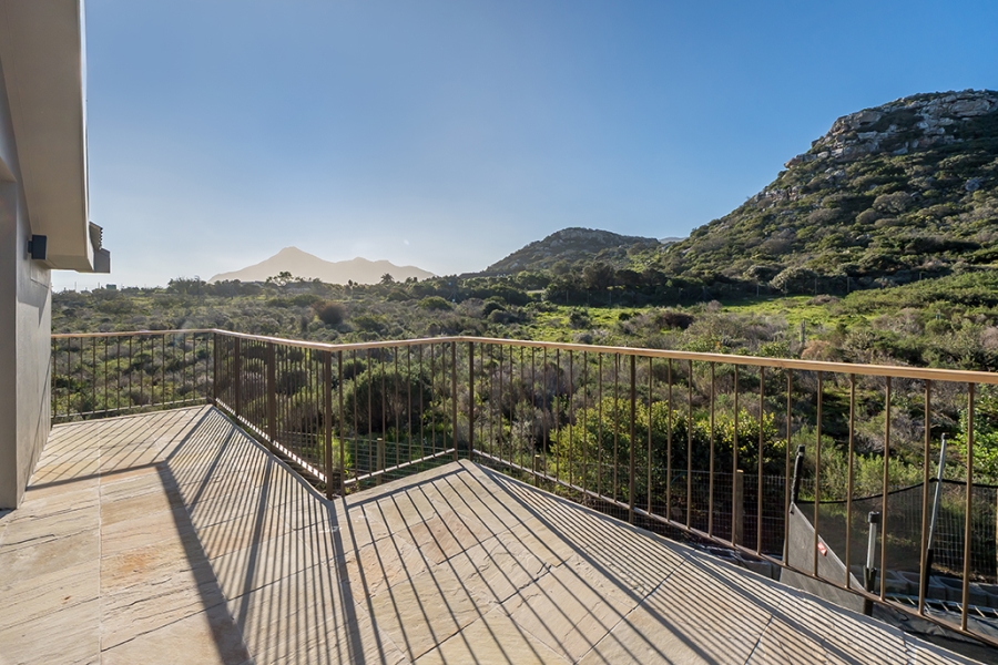 5 Bedroom Property for Sale in Chapman